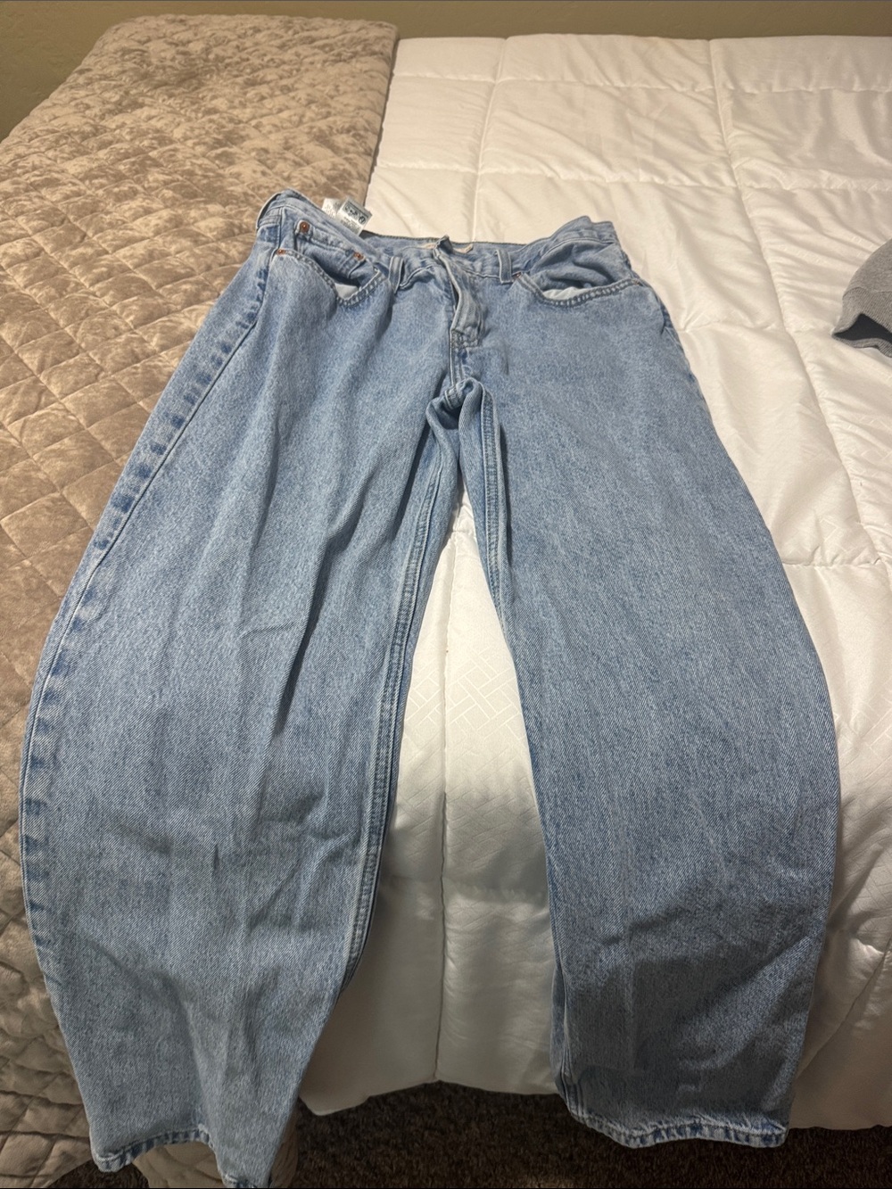 Levi's Women's Straight Leg Light Wash Jeans